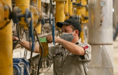 Overtime sole option to make ends meet: Vietnamese workers