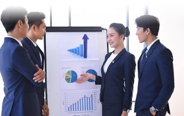 TRƯỞNG NHÓM KINH DOANH & TIẾP THỊ